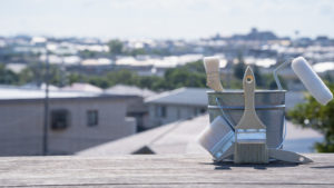 塗装業で一人親方になると年収はどれくらい？独立方法や年収アップのポイントも紹介