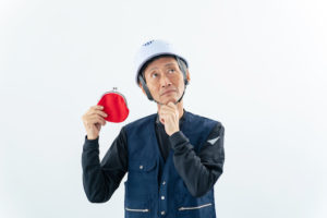 一人親方の年収はどれくらいになる？年収1000万を目指すために必要なこと